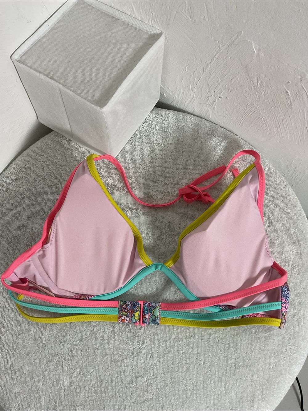 Victoria's Secret Floral Underwire High Tie Halter Bikini Top Size 36C - Picture 3 of 8